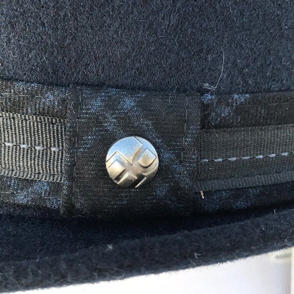 Perry Elis hat size black new with tags - Picture 3 of 6